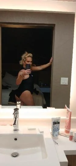 Lily Hot BLOND MILF 45 yrs old, love being a freak image 9