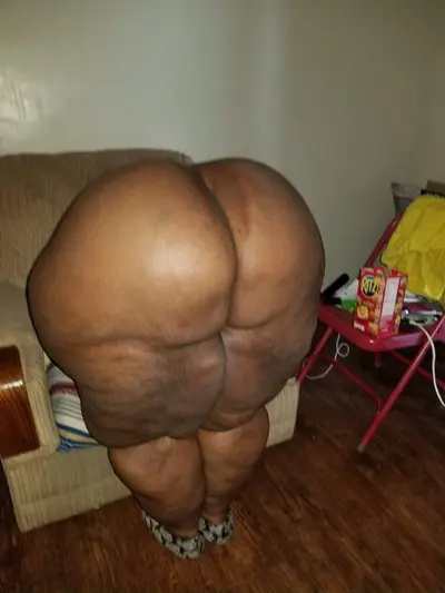 HUGE SSBBW BOOTY cover image