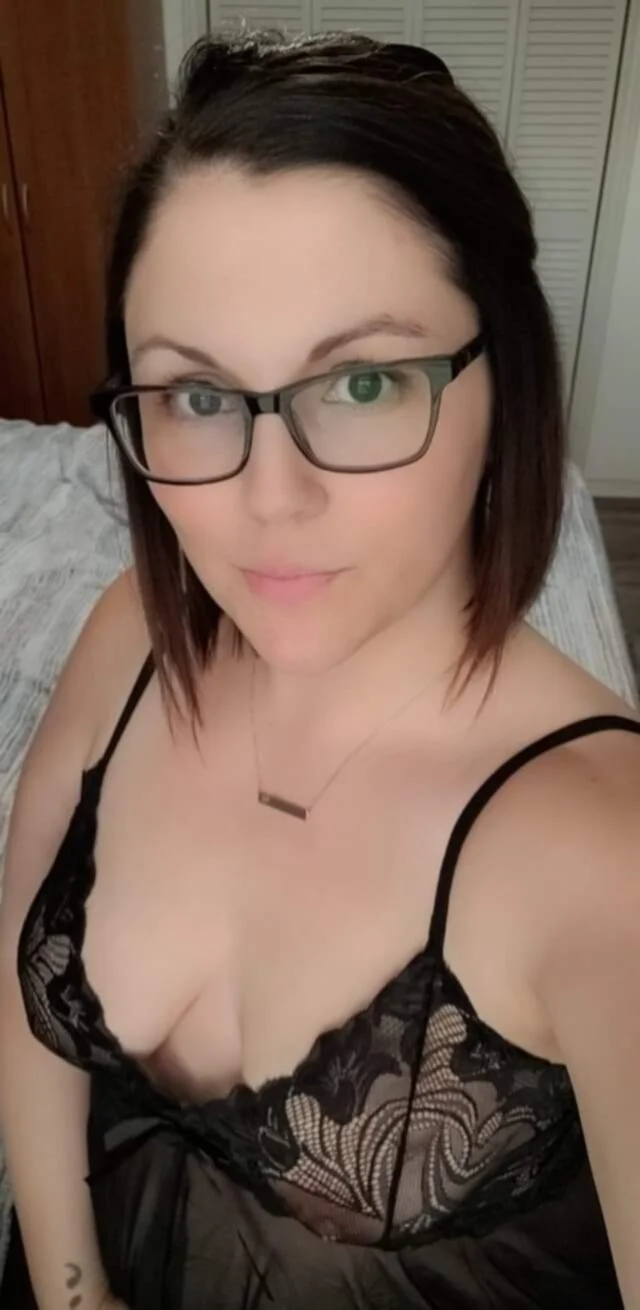 Fill Liz with your cum, slap her on the ass and send her back to boyfriend image 2