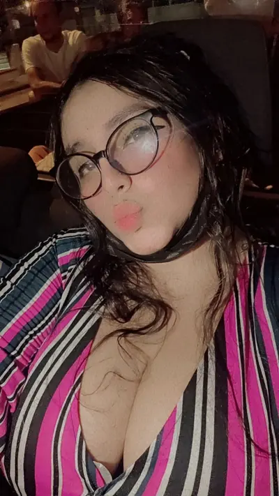 tetona, viral, ecuatoriana, latina cover image