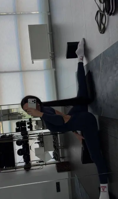 🔞 nude curvy body pussy eating tight pussy cum dripping 🫦🍑 See my OF cover image