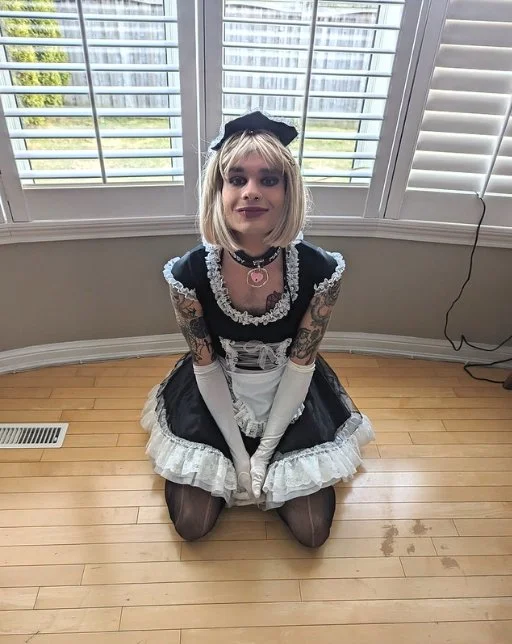 princess Madalyn... Slender cute submissive CD loves to be exposed image 4