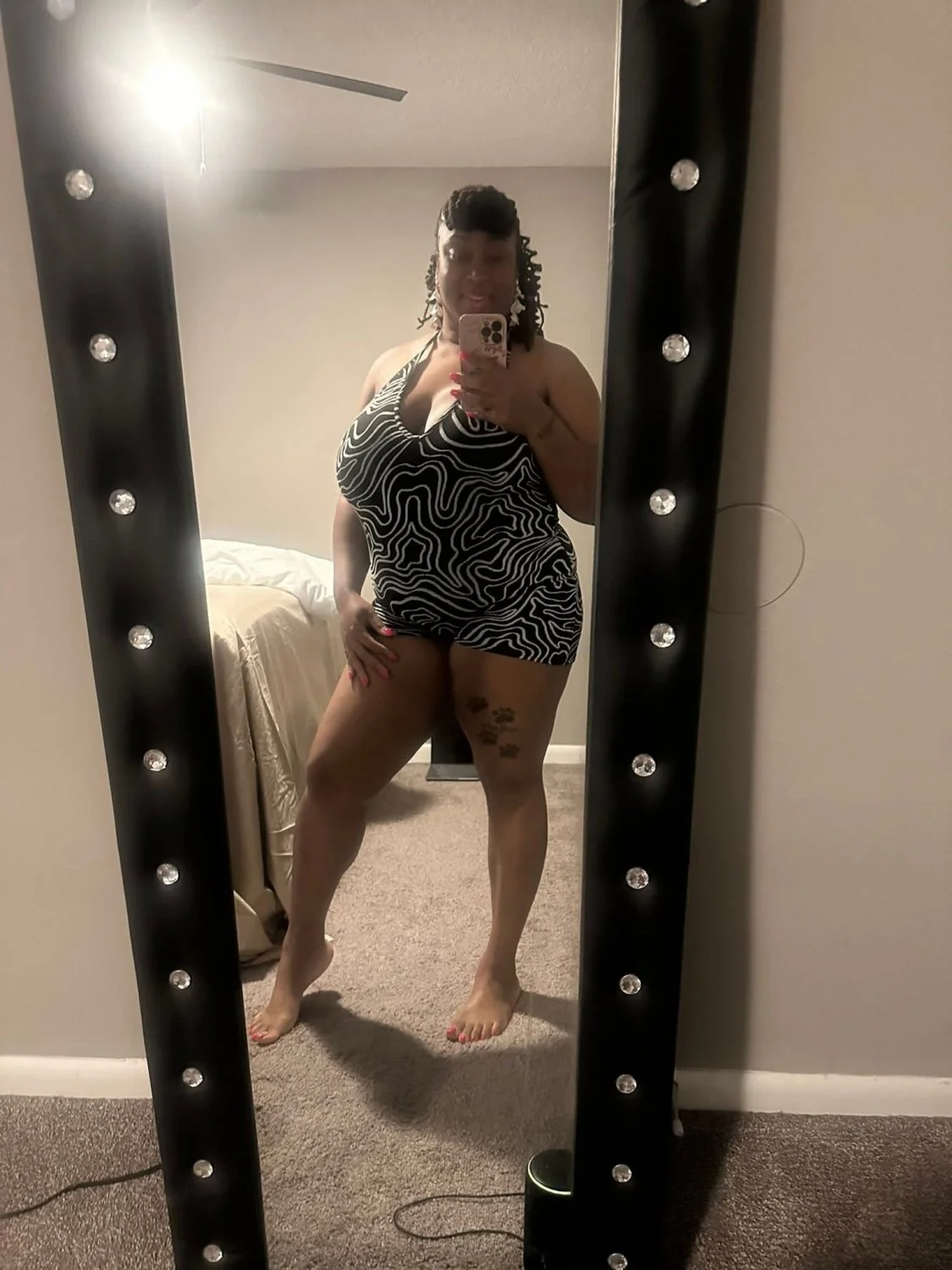 Cute big titty auntie with pretty toes I would not pull out 153 image 18