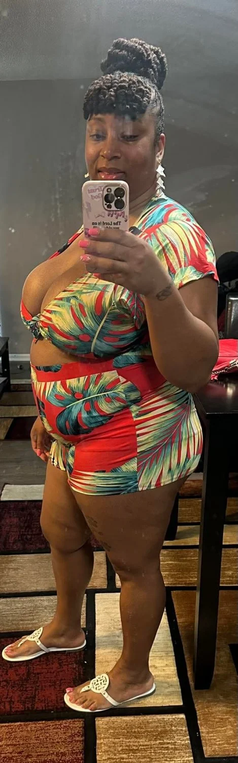 Cute big titty auntie with pretty toes I would not pull out 153 image 7