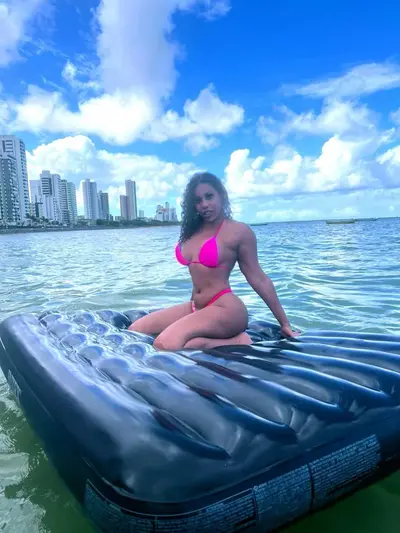 YASMIN SALIMENNI TRANS cover image