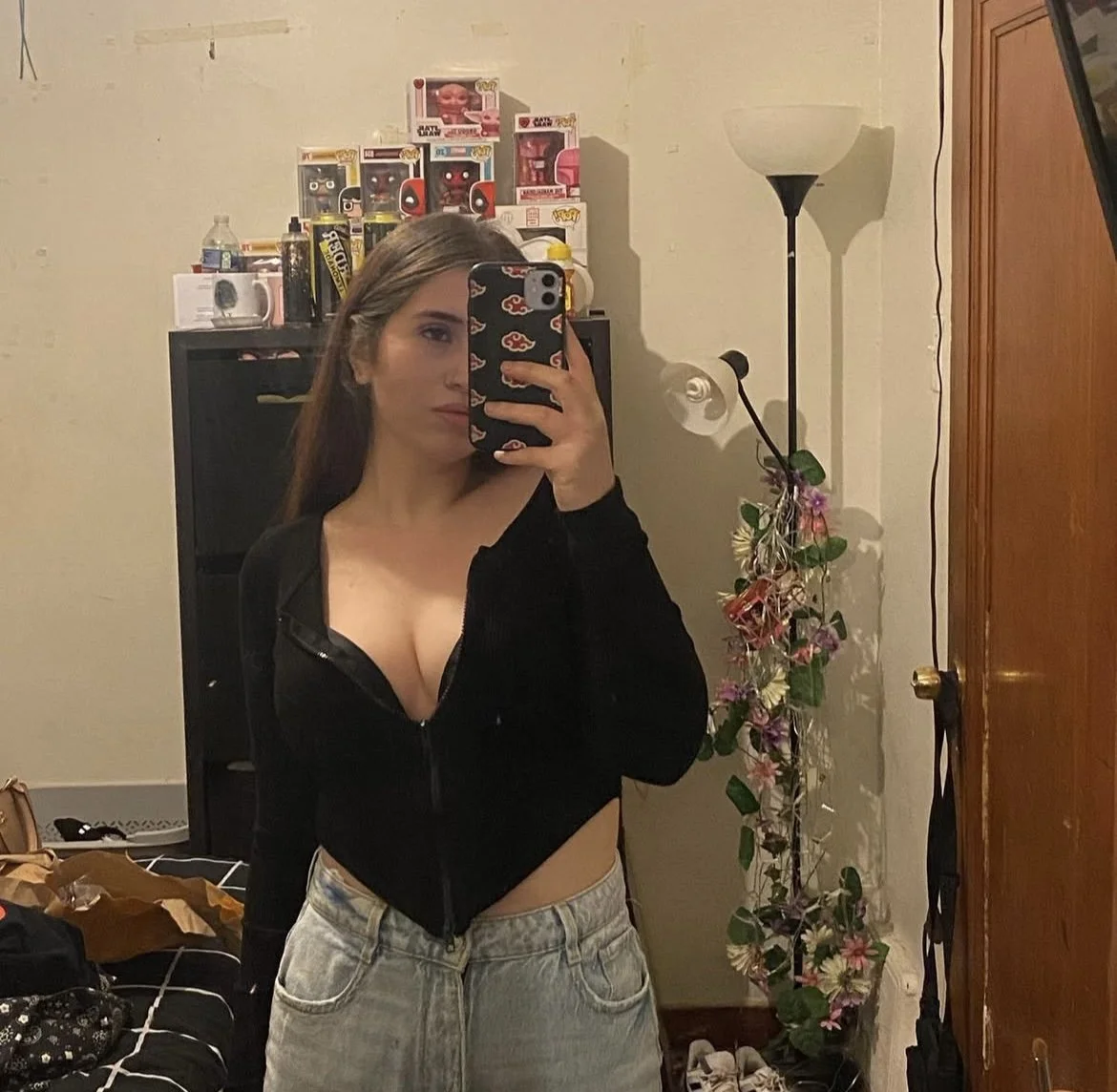 Chicago Slut Karina image 6