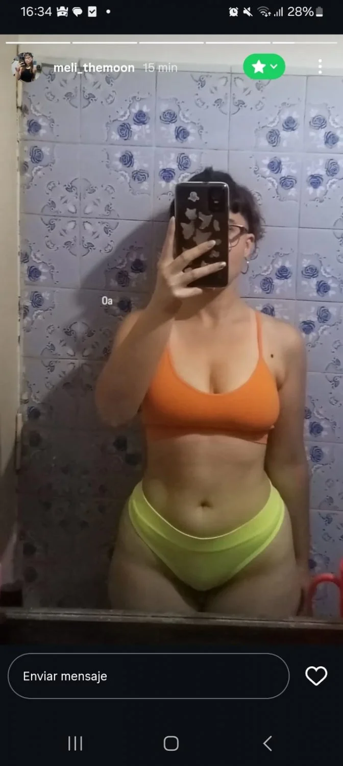 Más de la amiga de mi hermana image 3