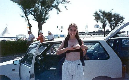 Skank Sofia, who has more? image 29