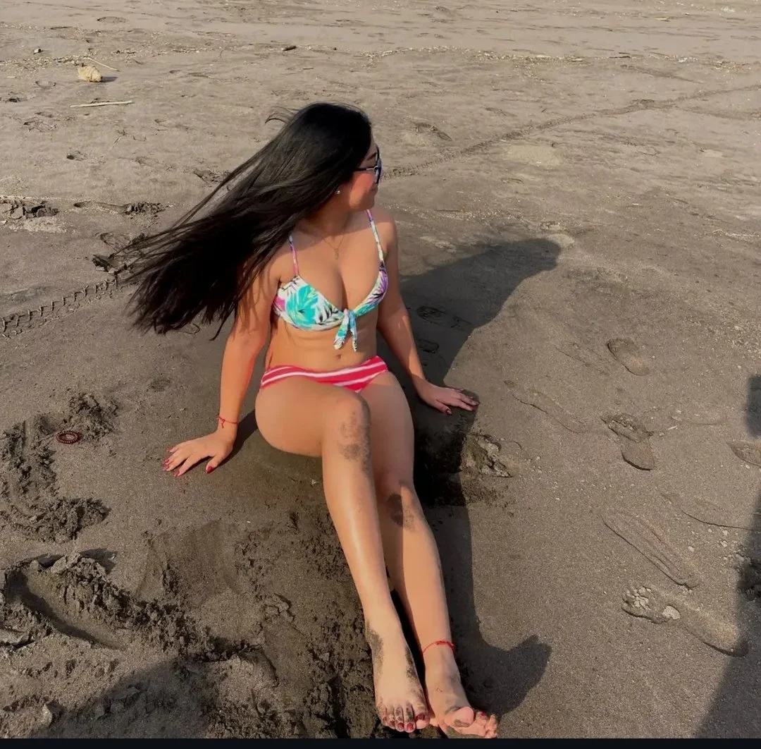 Que harían con esta morra salvadoreña? Esta rica no creen demosle morbo a la perra image 2