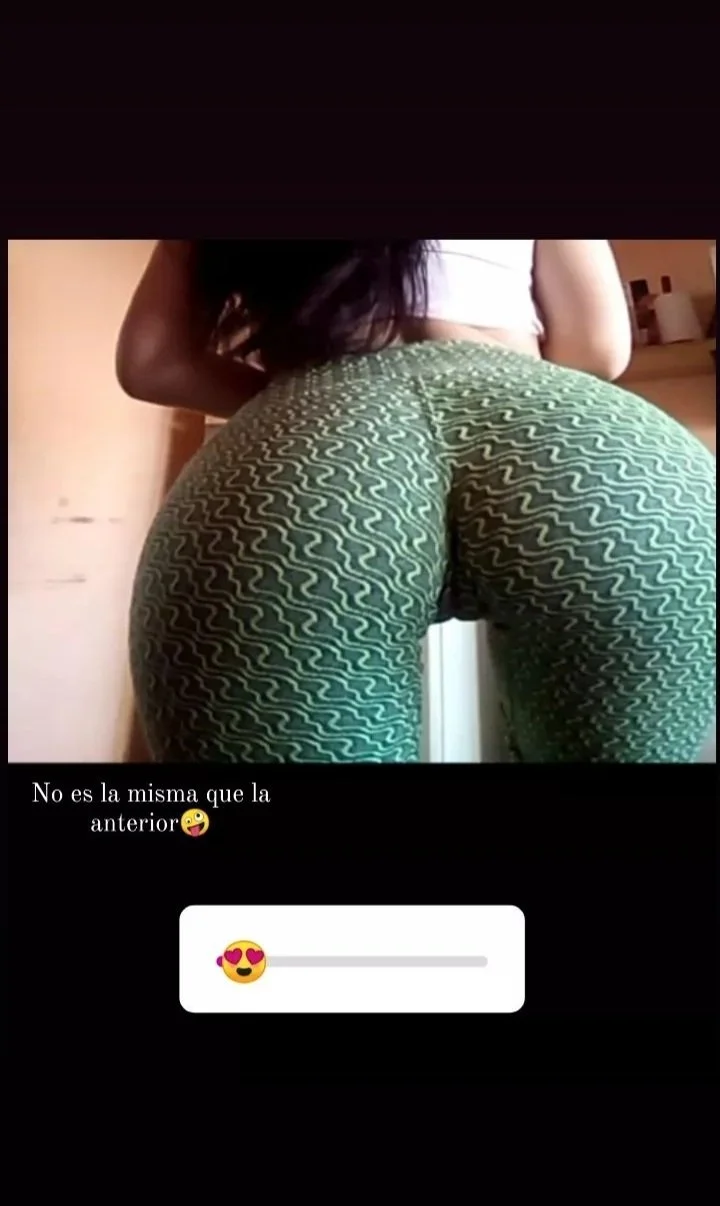 Variado de culos y pies de argentinas image 44