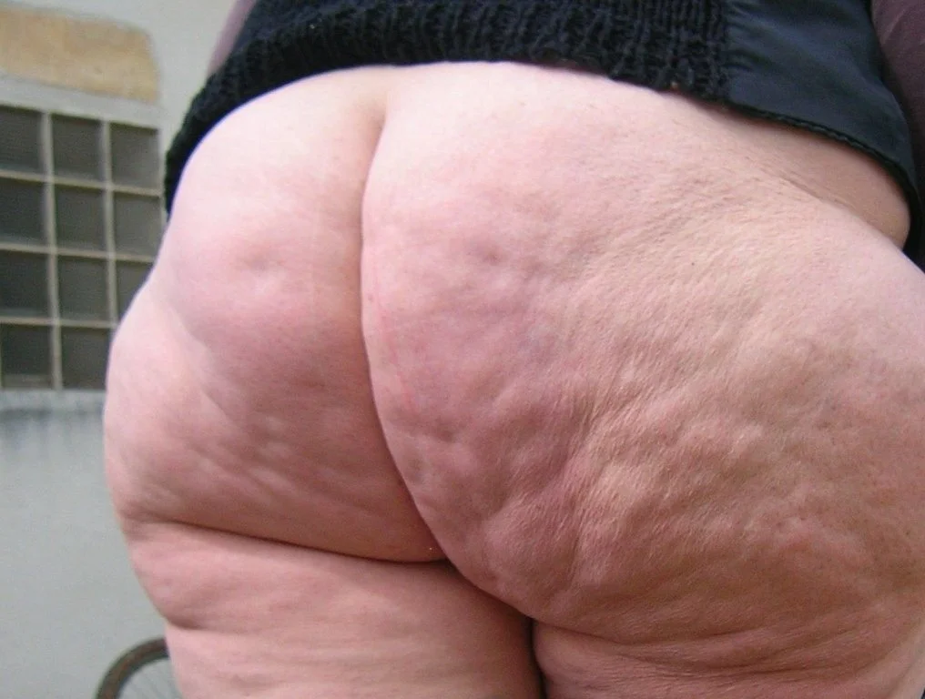 Mature ladies image 28