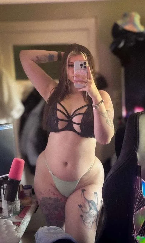 German Twitch Streamer image 13