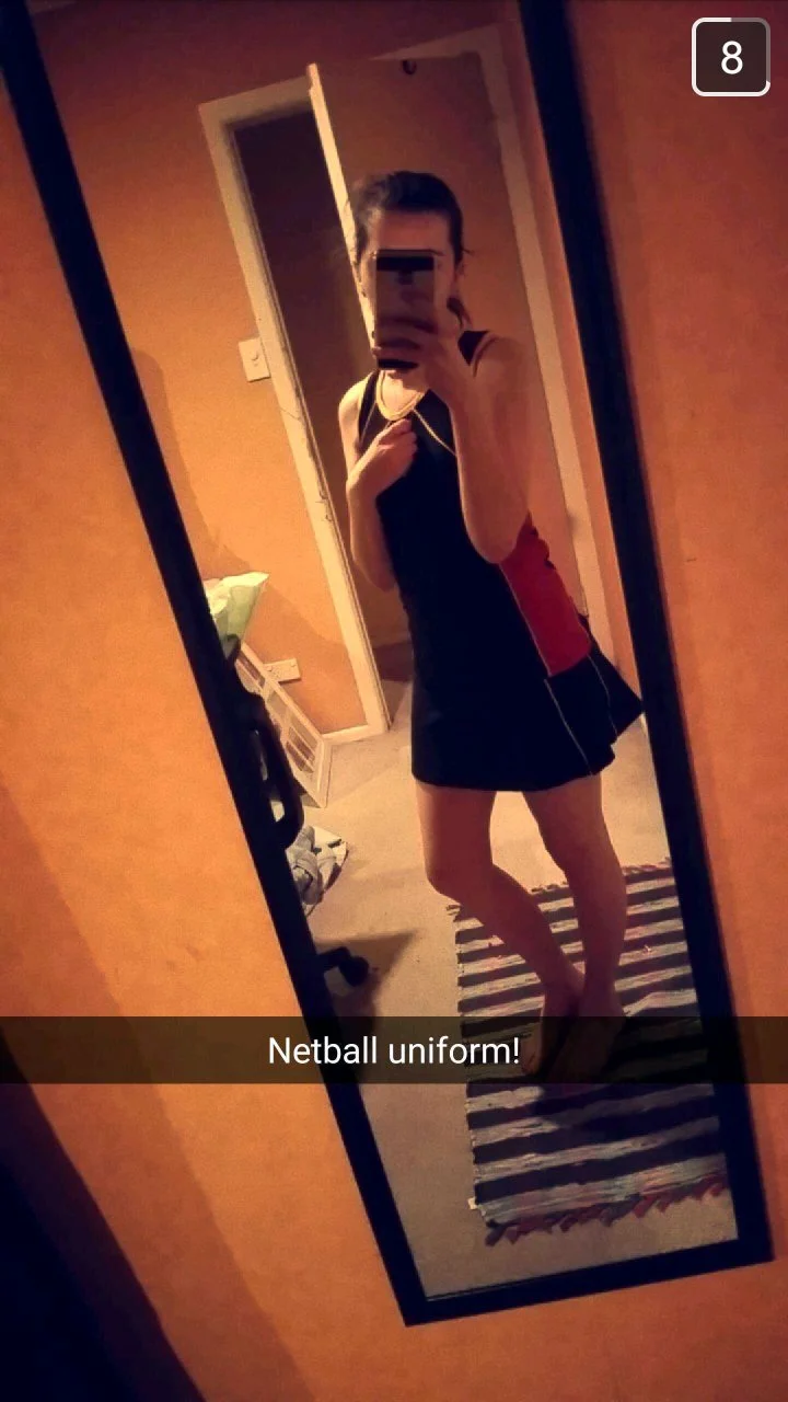 Michaela webslut. DM open. Leak her image 8