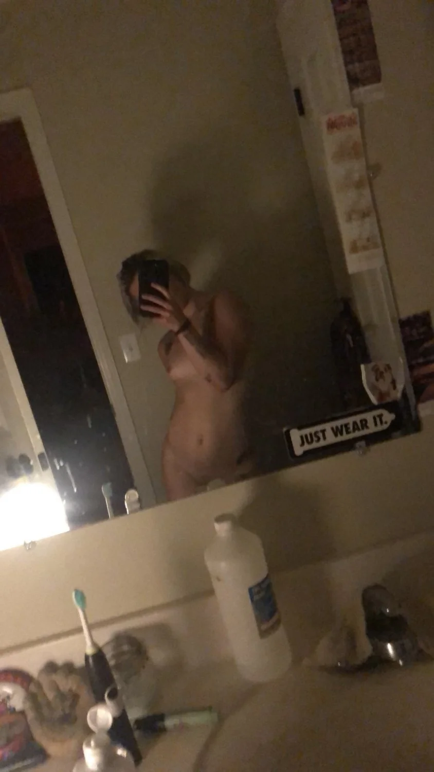 Hippie Whore With Fat Ass Riding Cock image 15