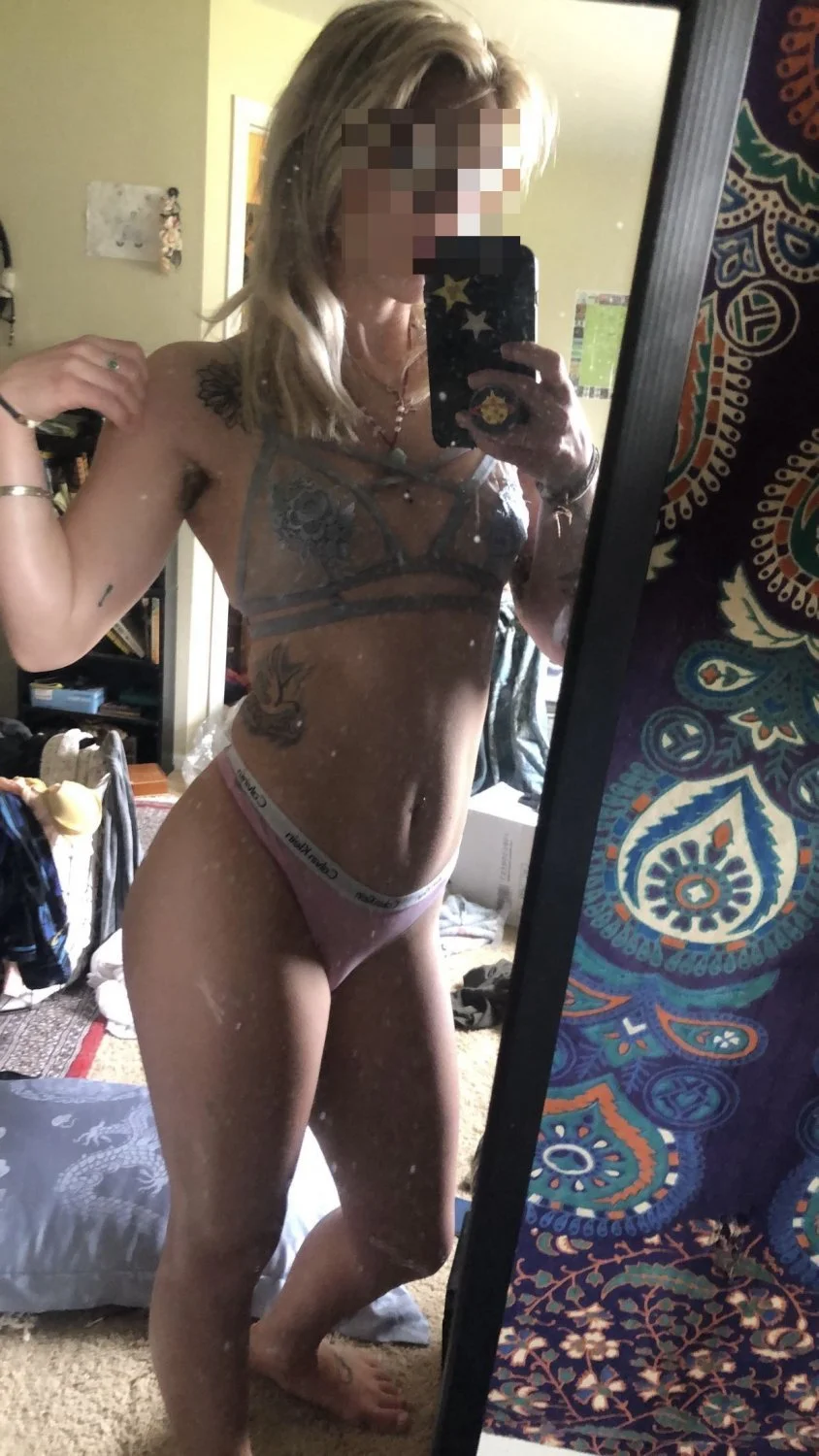 Hippie Whore With Fat Ass Riding Cock image 17