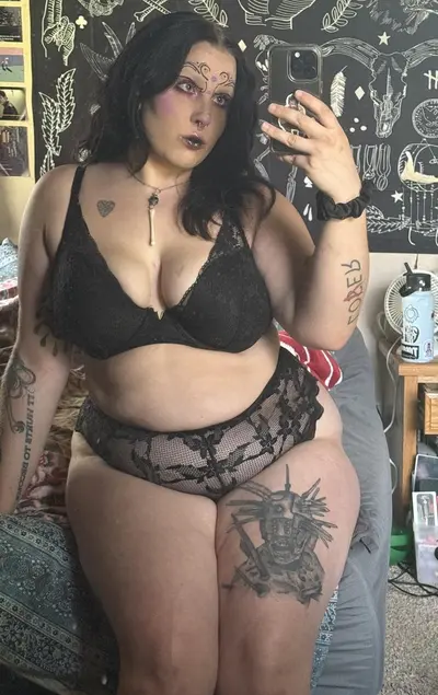 This goth bitch been in my DMs. I’m finna nut all on them titties my nigga cover image
