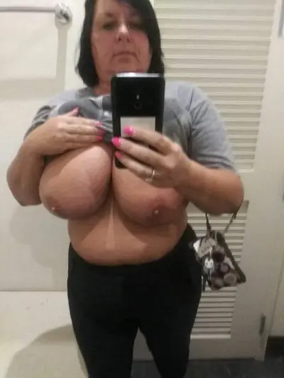 B8g tit milf submission cover image