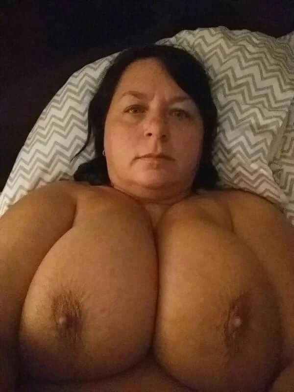 B8g tit milf submission image 5