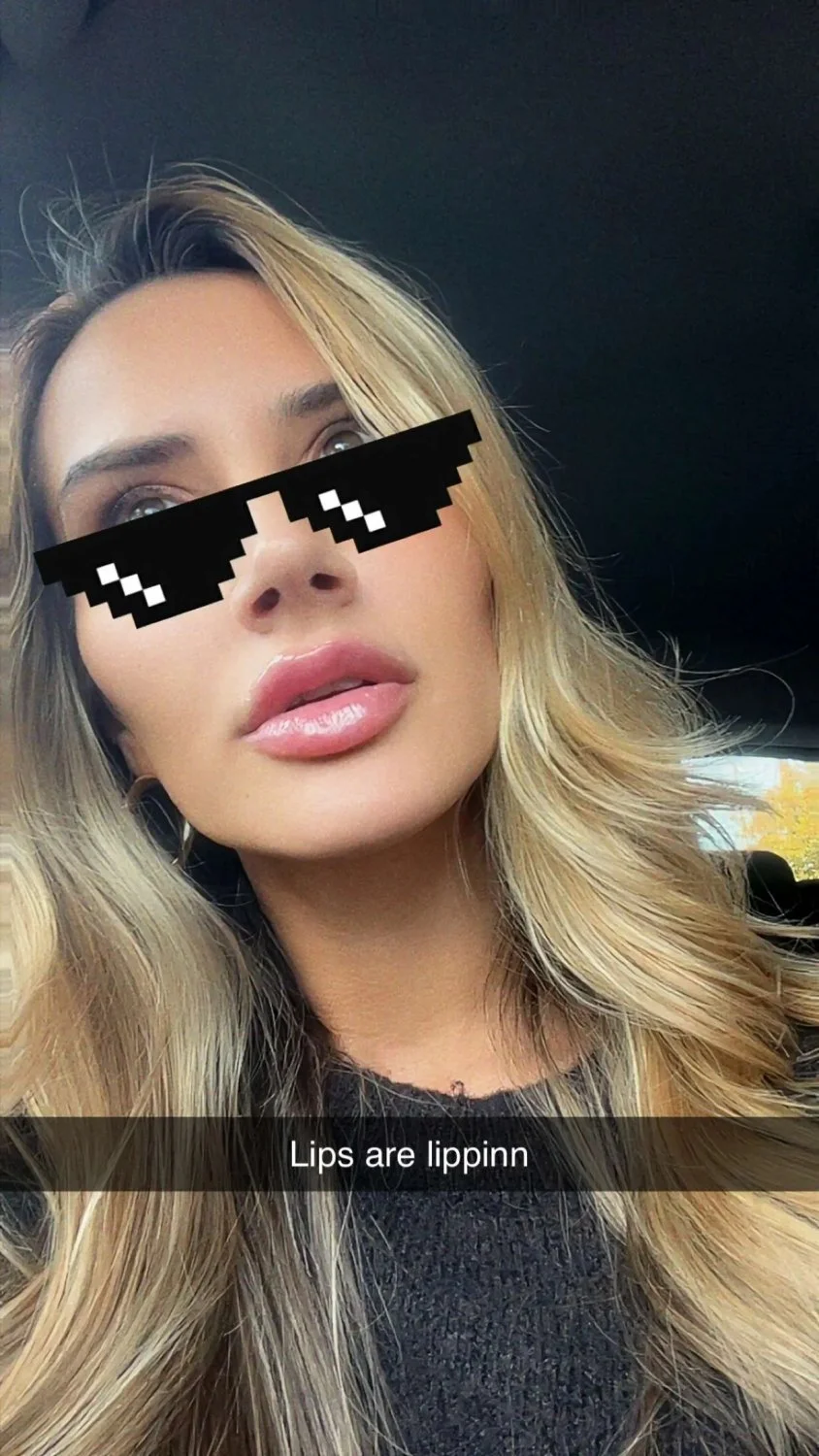 Stunning perfect body blonde Bosnian coed selfies image 10