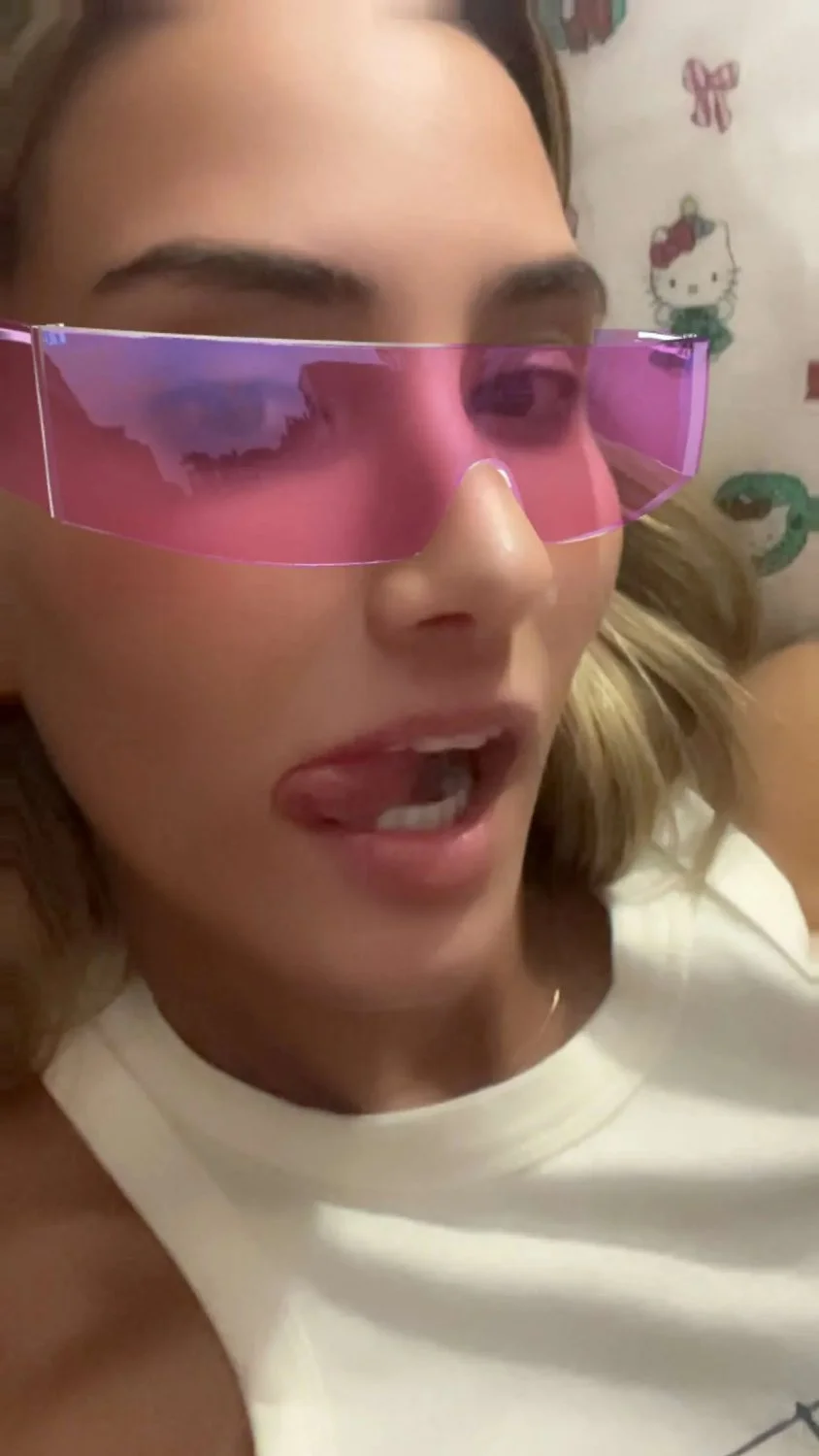 Stunning perfect body blonde Bosnian coed selfies image 9