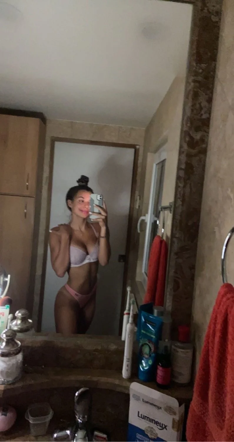 Snapchat Girl Nude image 4