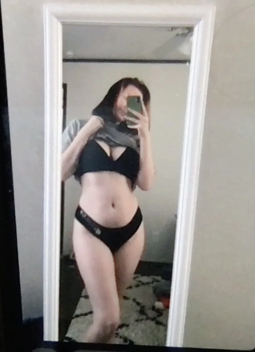 Nerdy white girl sleeper build big tits teen image 4