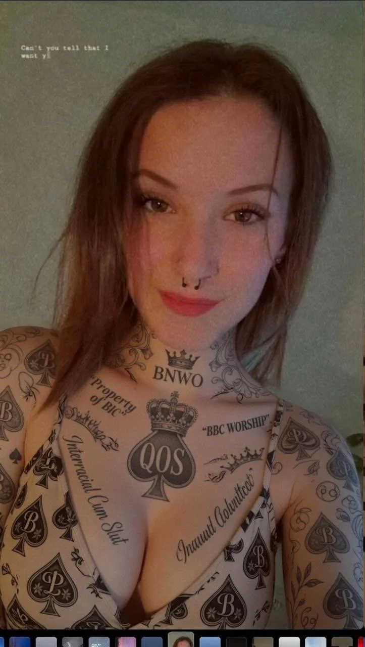 Webslut-Goth Slut-Linnie-Lost image 5
