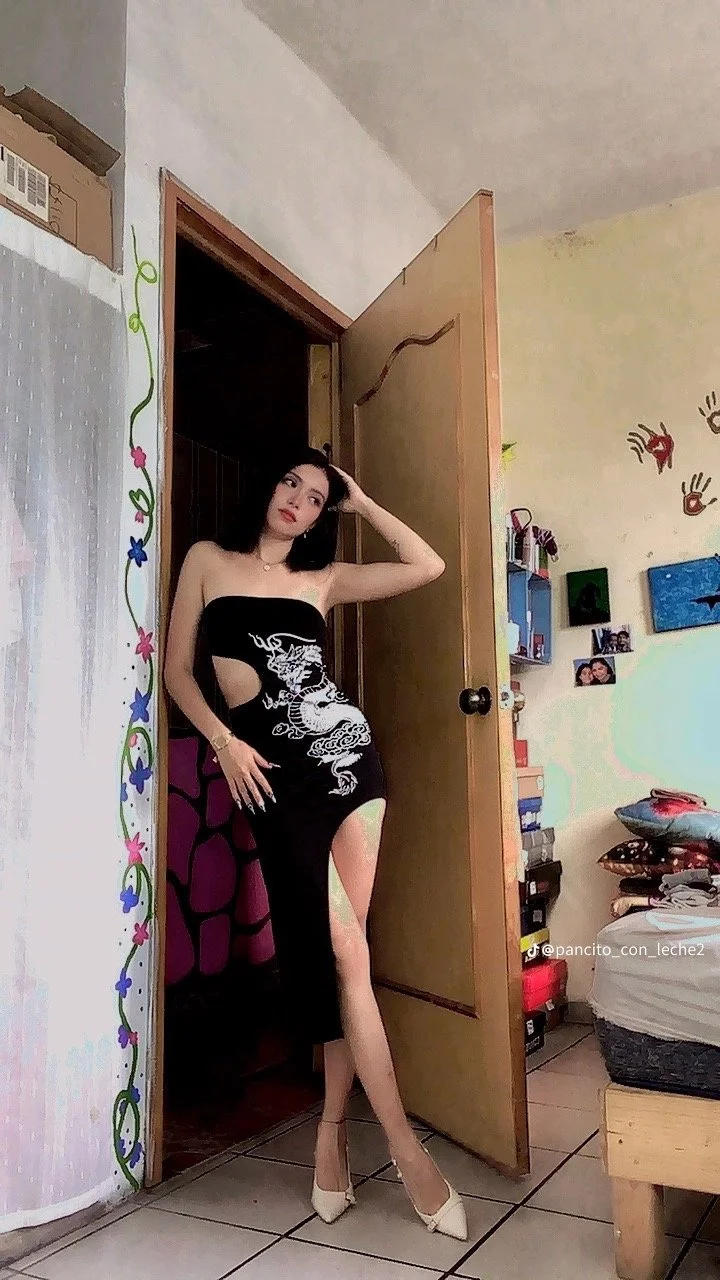 Karla la sexy puta flaquita image 25