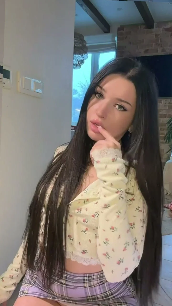 🔞 petite tight ass masturbating nude wet pussy 💦🍑 Check my OF image 2