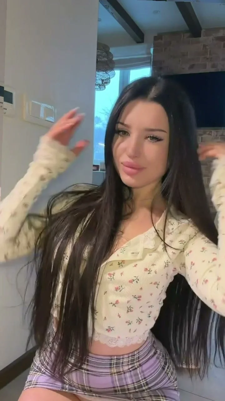 🔞 petite tight ass masturbating nude wet pussy 💦🍑 Check my OF image 5