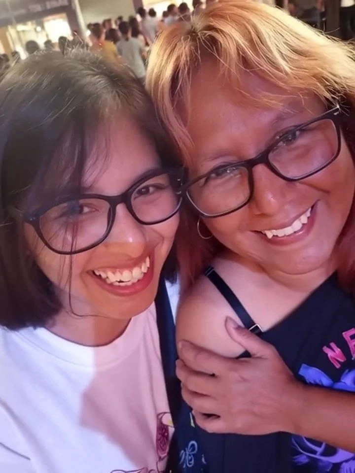 Alguien de Argentina sabe si está puta y su hija comparten verga o si hay más videos ? image 17