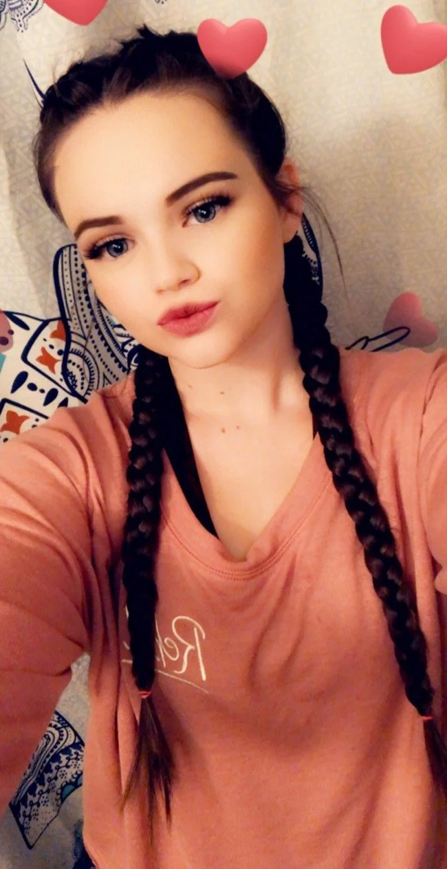Gordinha curvy se exibindo, melhor da época, nomes**Bl4zlN B4il3y & LittL3bunnyb33, época 2017/2018 image 13