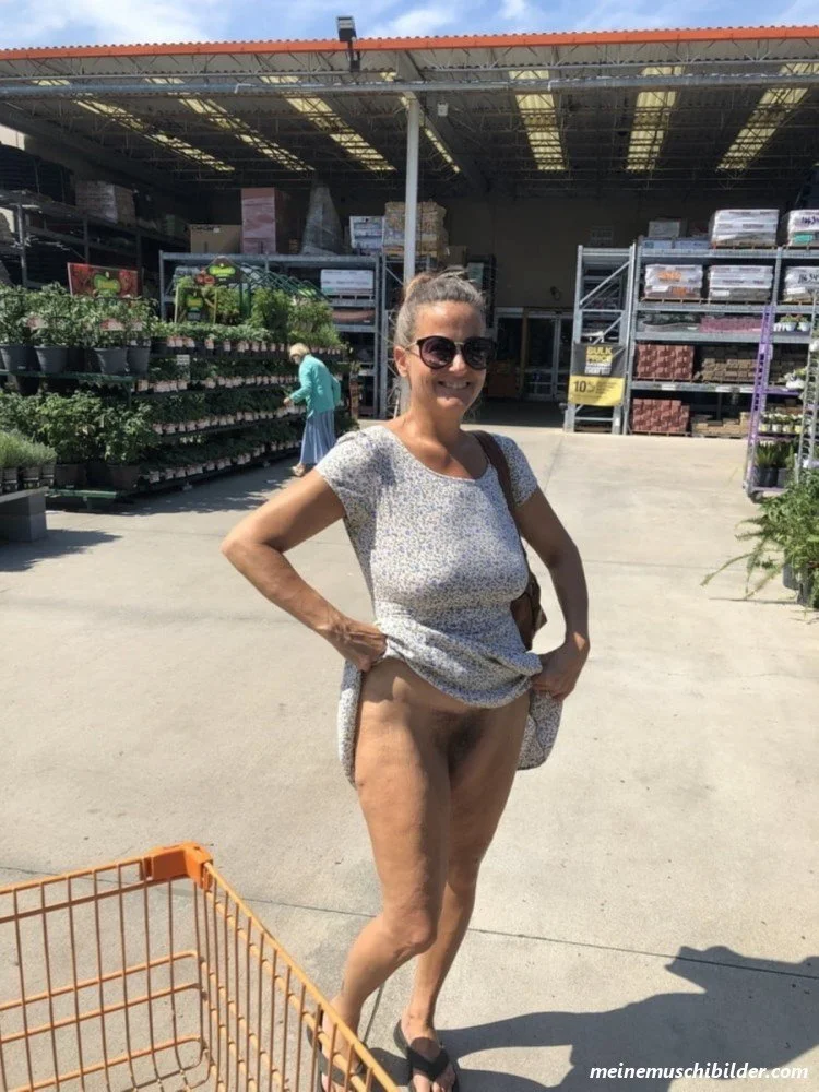 Upskirt 6 image 35