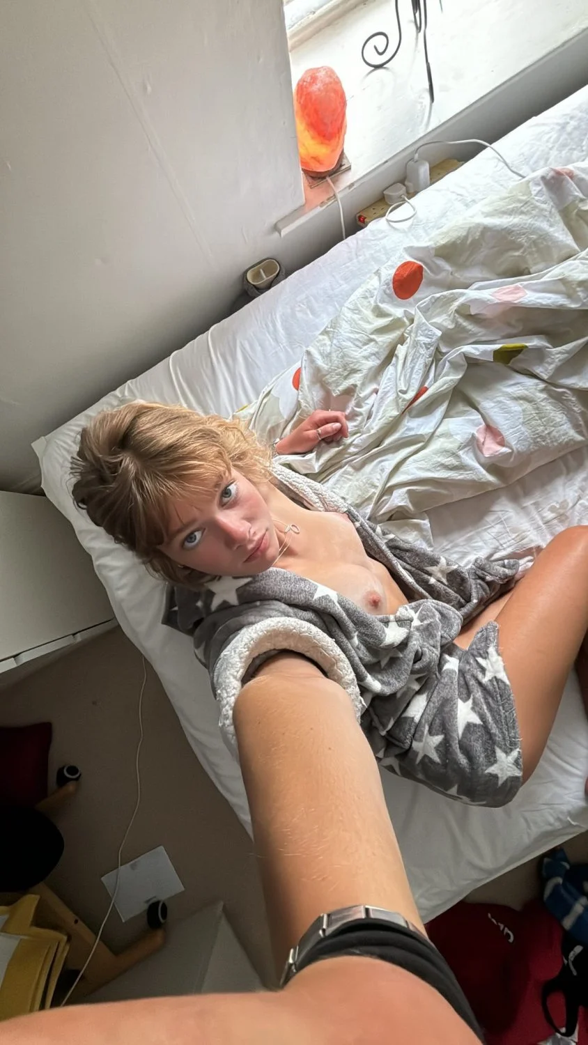 Sexy slut image 23