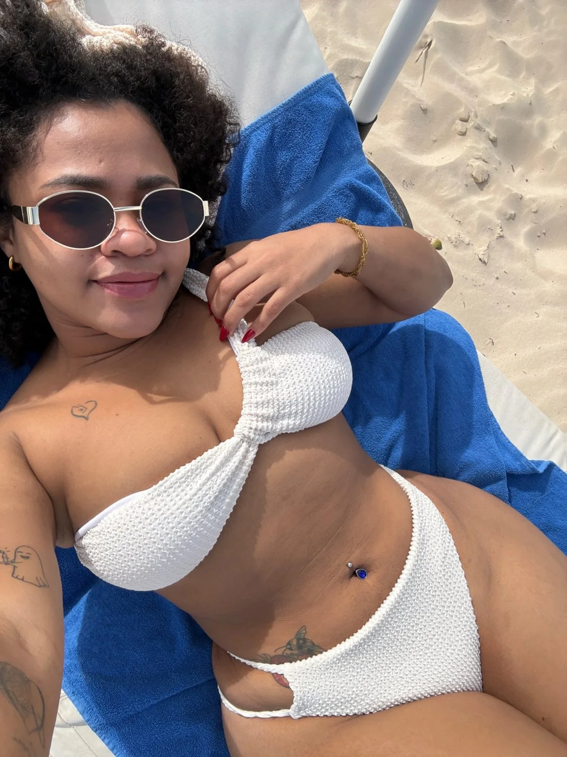Genesis arce image 14