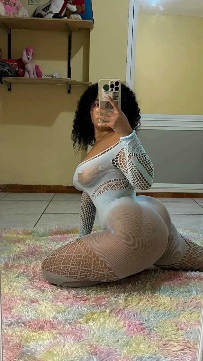 Genesis arce image 27