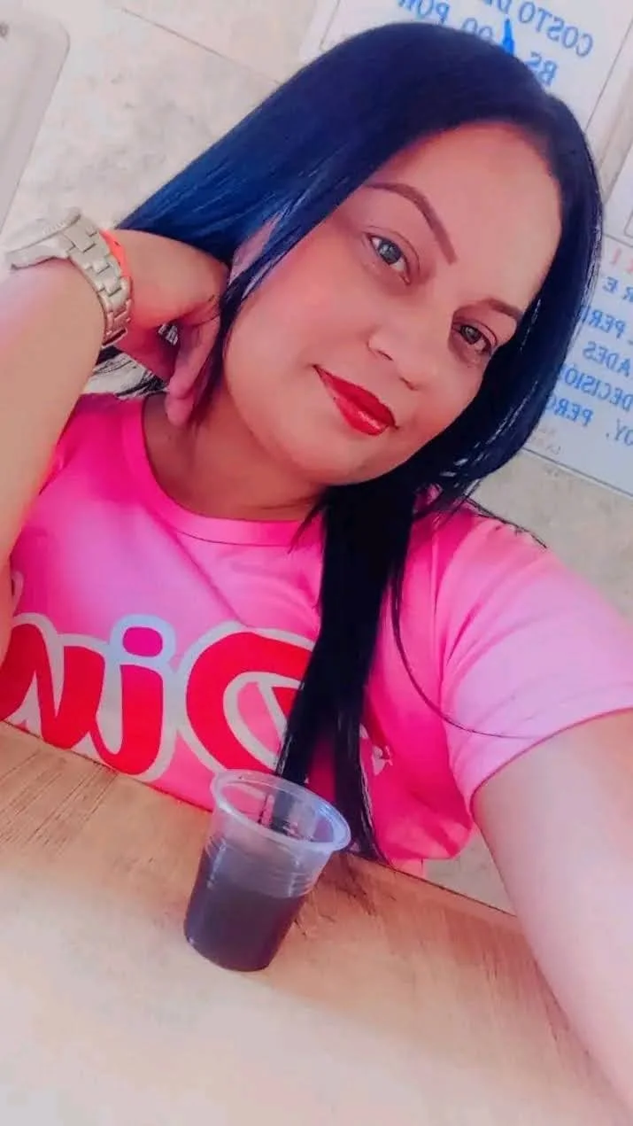 Morena súper rica venezolana cucona image 2