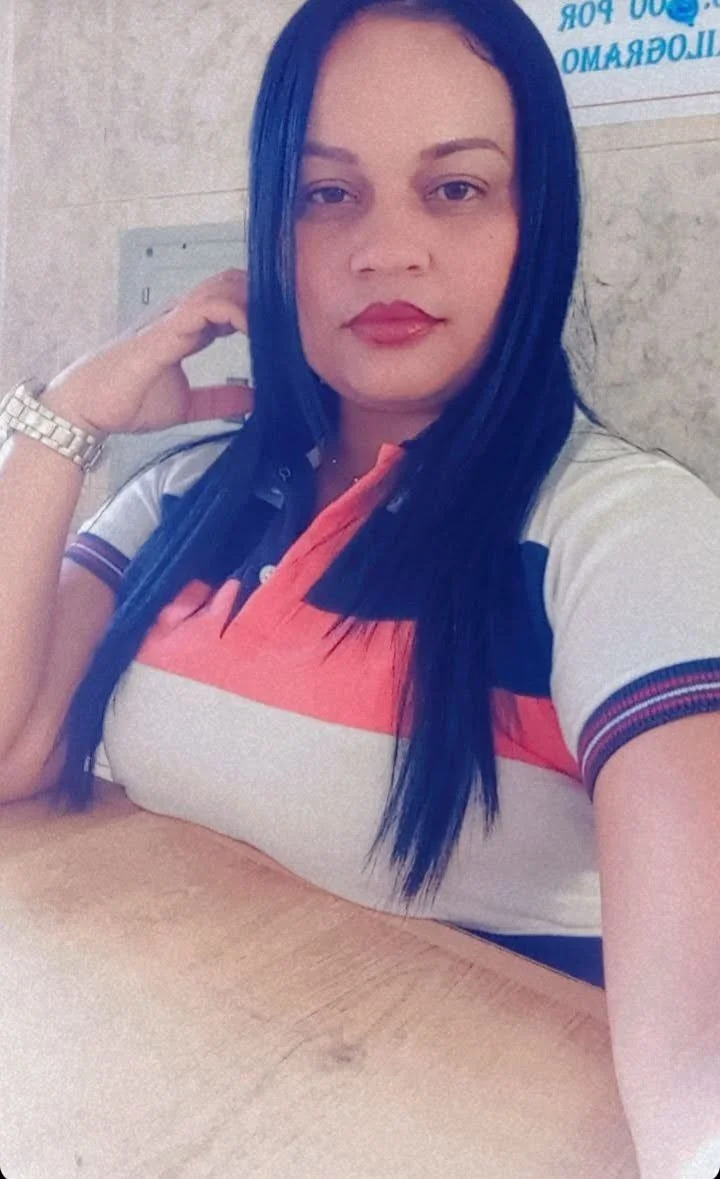 Morena súper rica venezolana cucona image 6