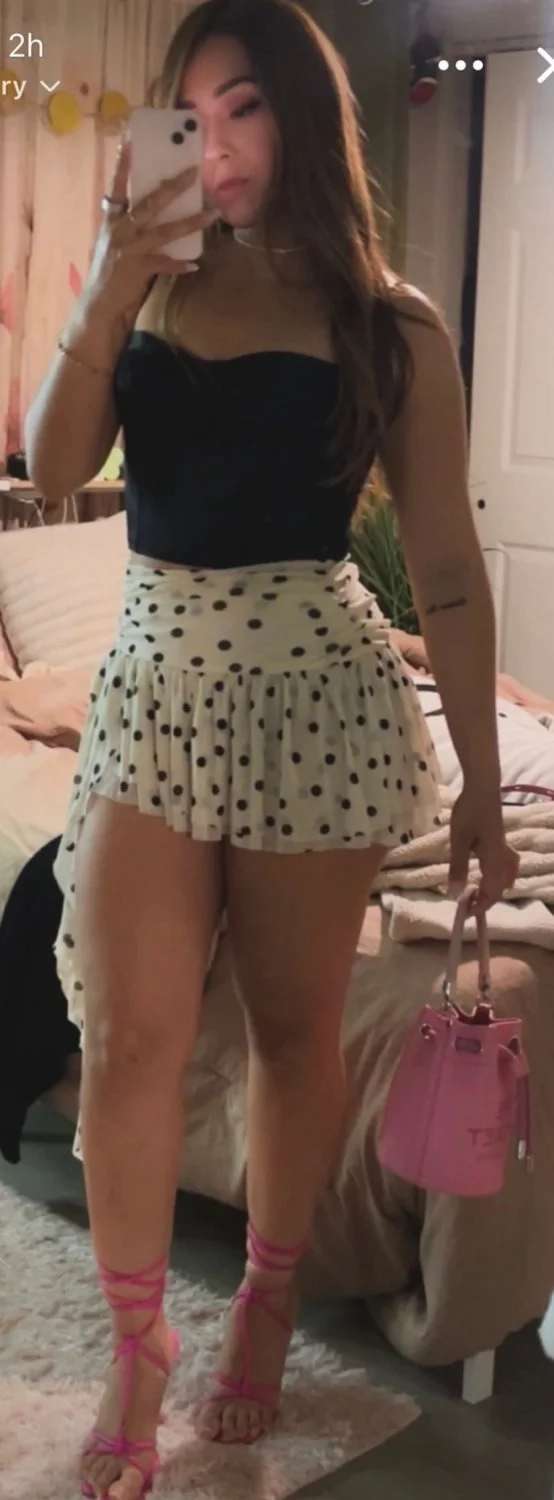 IRL Latina gym slut message lozdos520 on KIK if you want to see more of her image 8