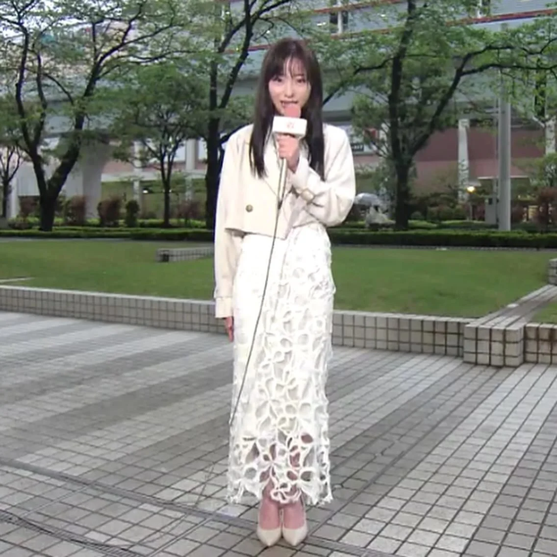 🔚Japanese　顔抜き　お天気キャスター　林佑香　ソフトエロ　一発やりたい image 9