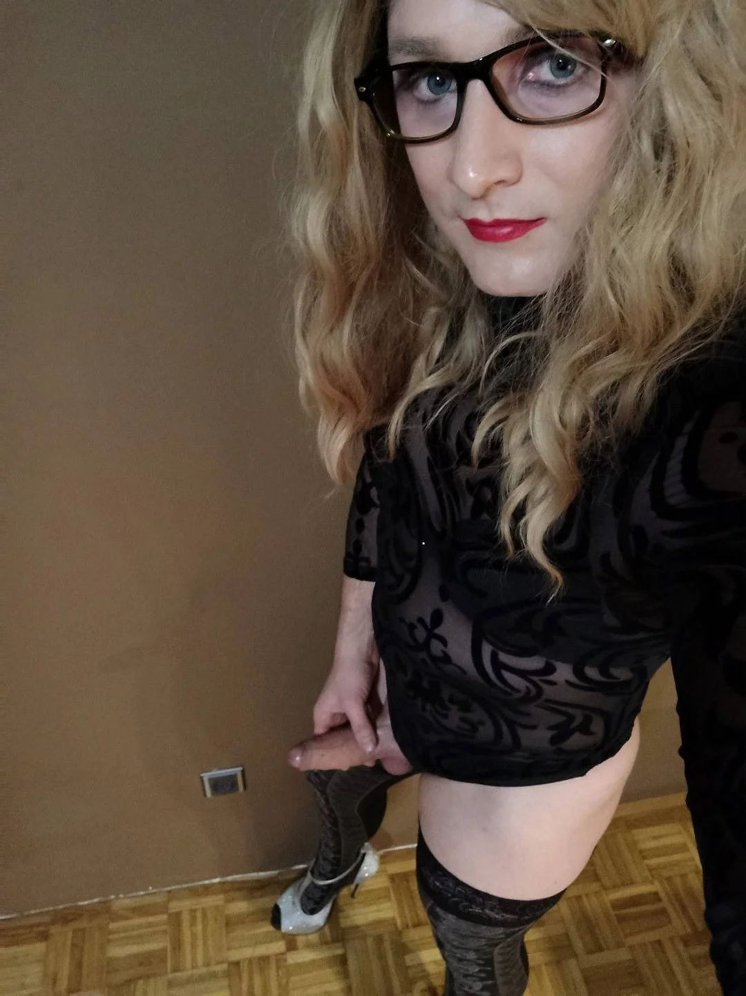 hot slut Sissyneja, 38 from Slovenia image 16