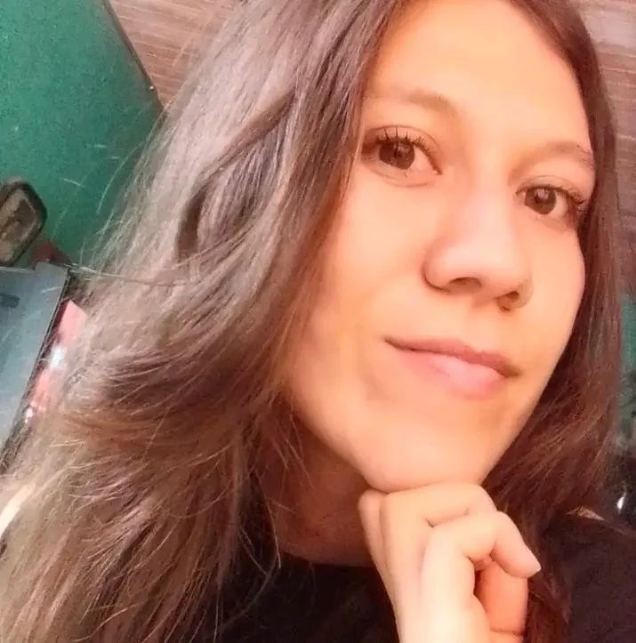 Cheating Colombian slut main image