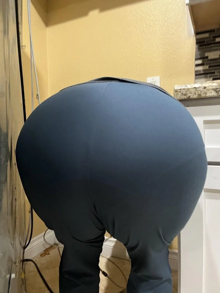 My latina milf mom (reupload) image 8