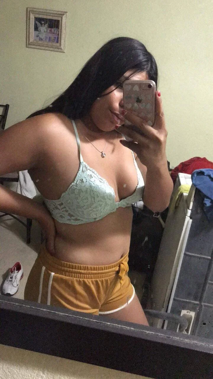 Colegiala image 26