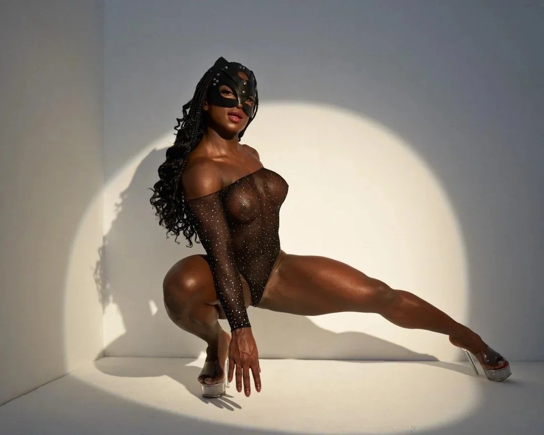 EBONY - 59 image 2