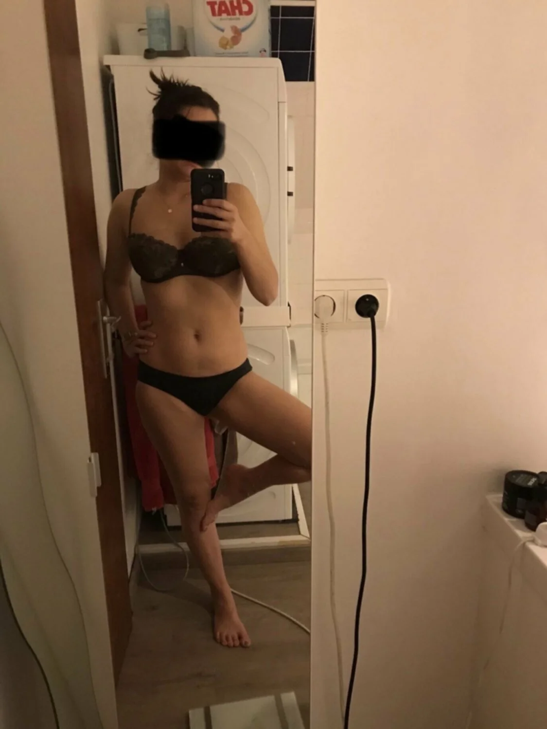 Young milf proper fucked image 2