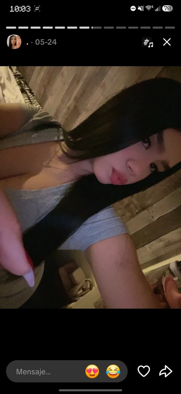 Puta tengo fotos normales para tributos al priv image 3