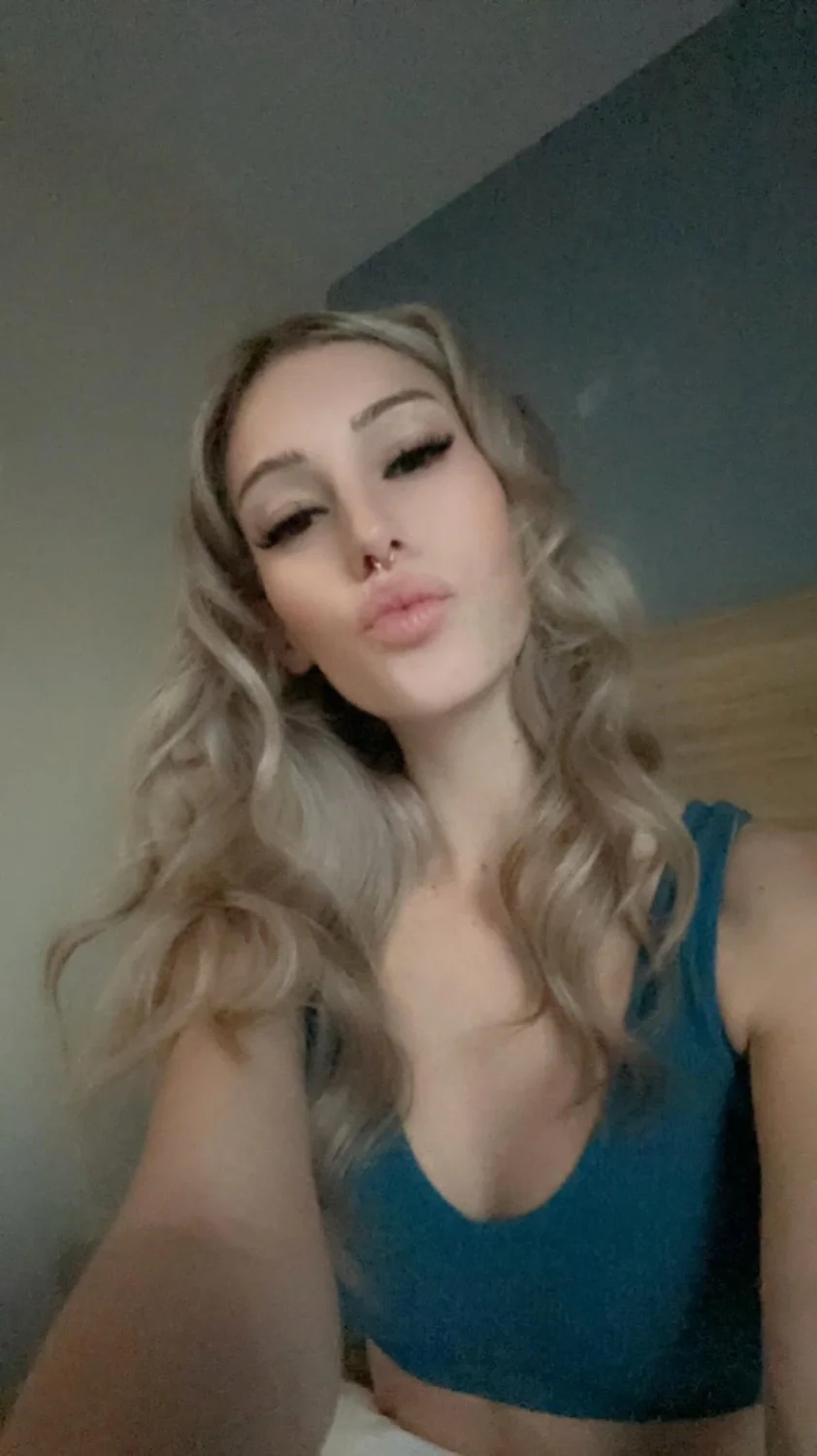 Nj slut Liz image 21