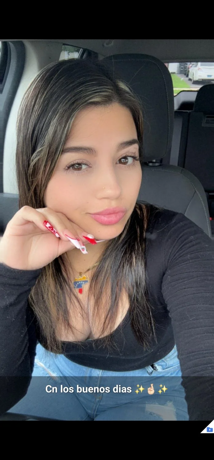 Cheating Venezuelan 🇻🇪 Milf (currently working on getting more material from her) image 2