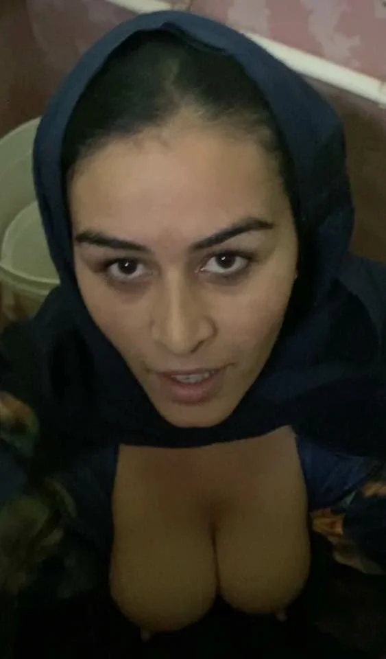 Real afghan wifes image 7